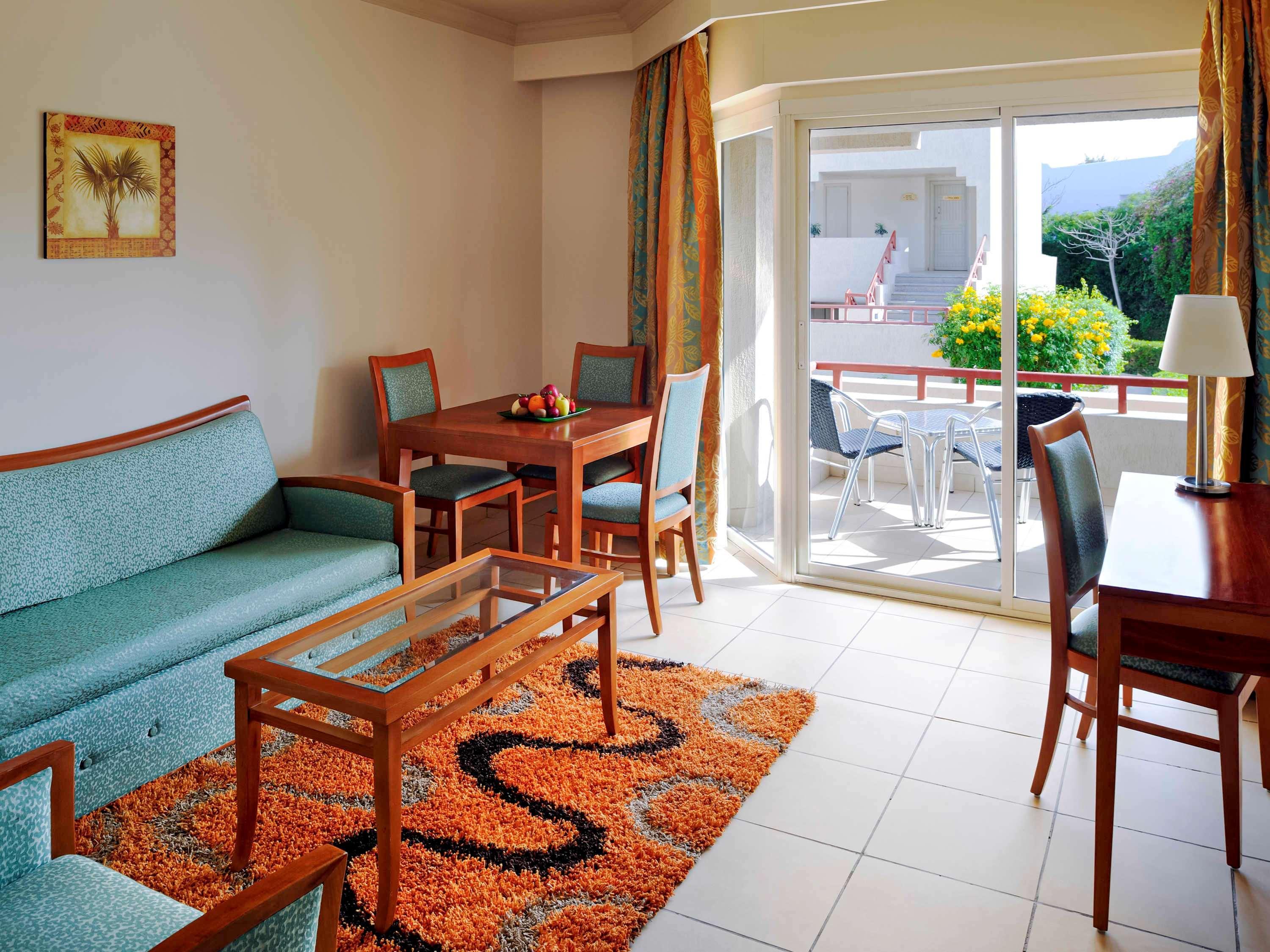 Naama Bay Promenade Beach Resort Managed By Accor Sharm el-Sheikh Exterior photo A typical hotel room