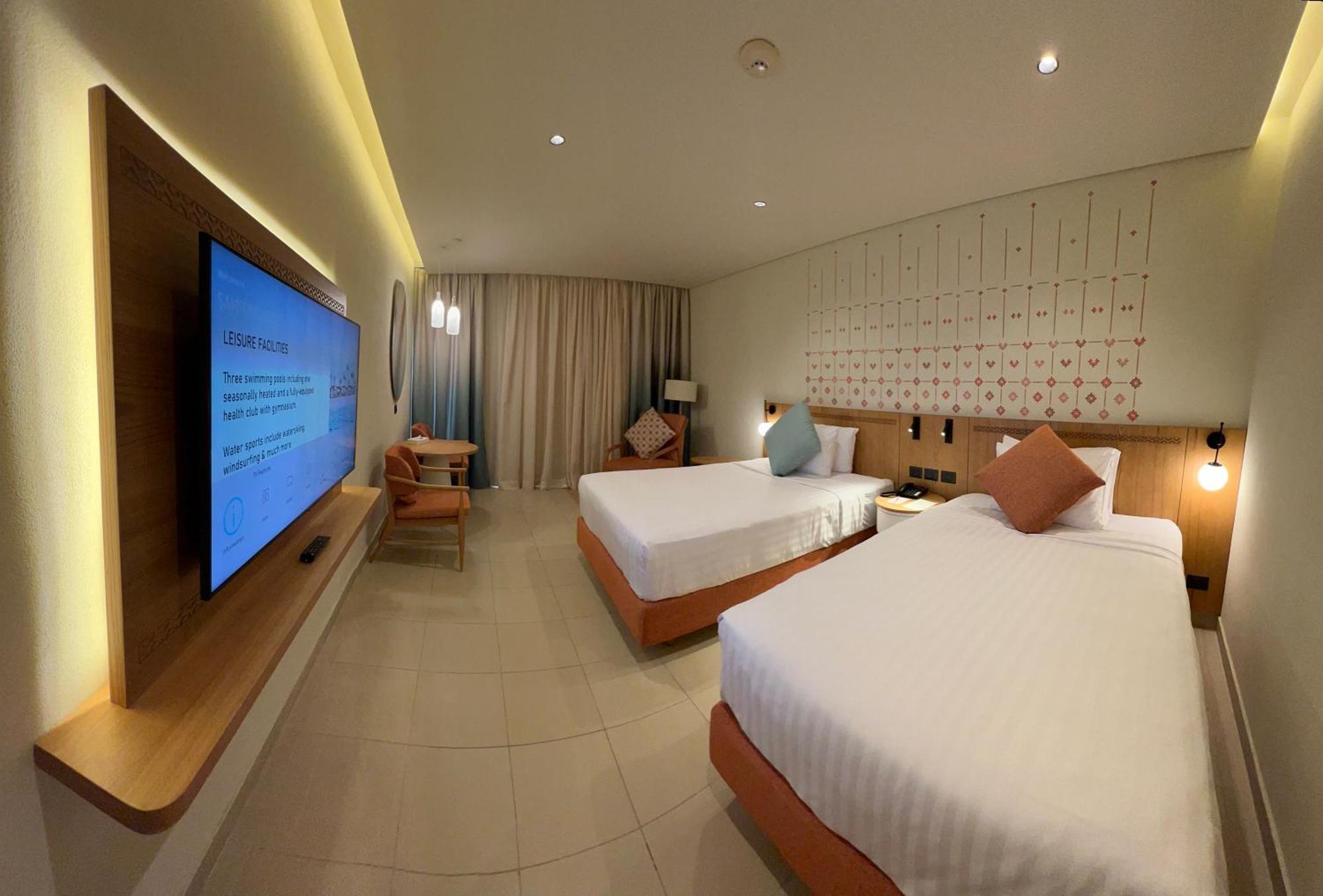Naama Bay Promenade Beach Resort Managed By Accor Sharm el-Sheikh Exterior photo Deluxe Room
